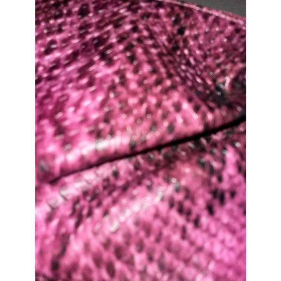 LULU Vegan Python Contemporary Clutch - Picture 10 of 11